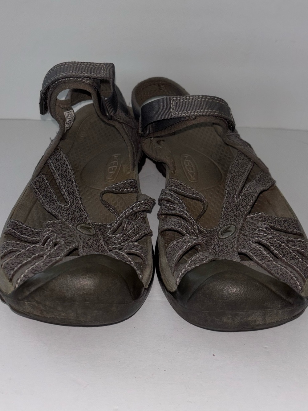 KEEN Rose Women's Brown Sport Sandals Outdoor Comfort gray taupe sz 11
